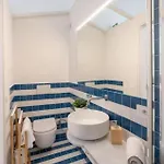 Sorrentovibes - Exclusive New In Center For Families * ソレント