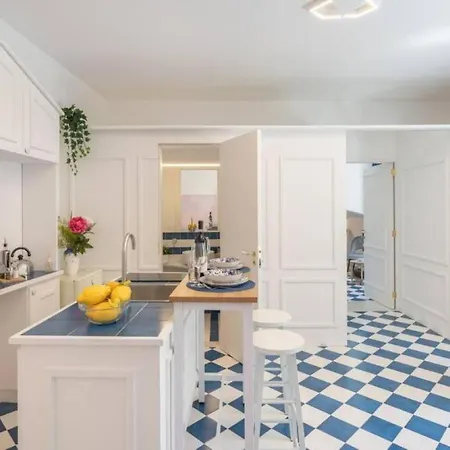 Sorrentovibes - Exclusive New In Center For Families * Sorrento